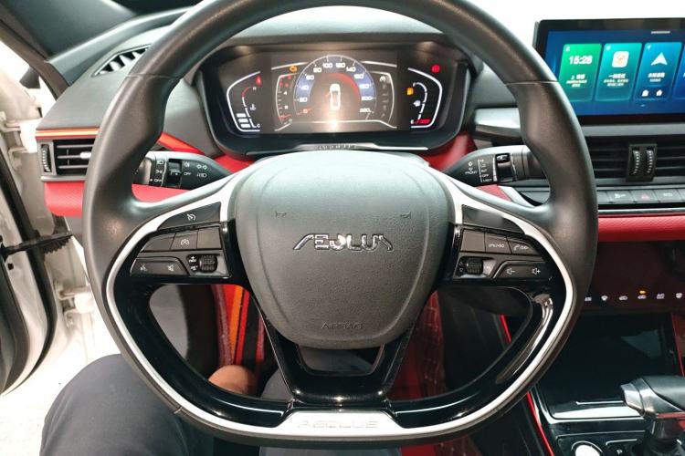 Used Dongfeng Aeolus Yixuan 2021 230T Automatic Chasing Shadow Edition Steering Wheel