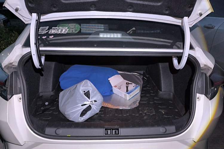 Used Dongfeng Aeolus Yixuan 2021 230T Automatic Zuiqing Edition Trunk