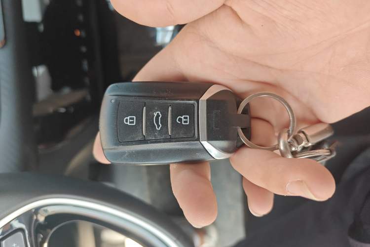Used Dongfeng Aeolus Yixuan 2021 230T Automatic ZuiFeng Edition Vehicle Key