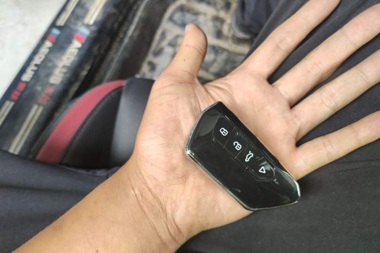 Used Dongfeng Aeolus Yixuan 2021 230T Automatic ZuiFeng Edition Vehicle Key
