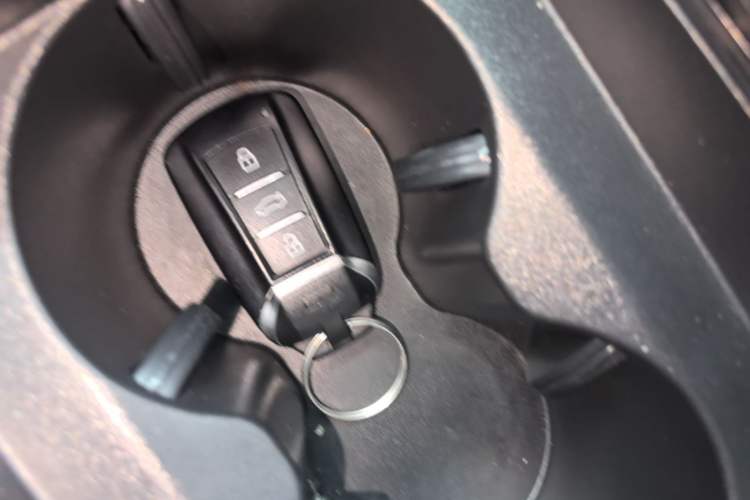 Used Dongfeng Aeolus Yixuan 2021 230T Automatic Zuiying Knight Edition Vehicle Key