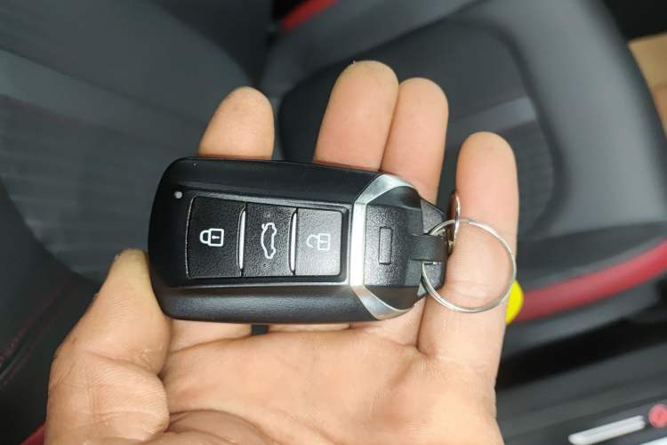 Used Dongfeng Aeolus Yixuan 2021 230T Automatic Zuiqing Edition Vehicle Key