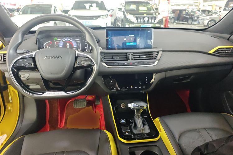 Used Dongfeng Aeolus Yixuan 2021 230T Automatic Hunter Edition Center Console