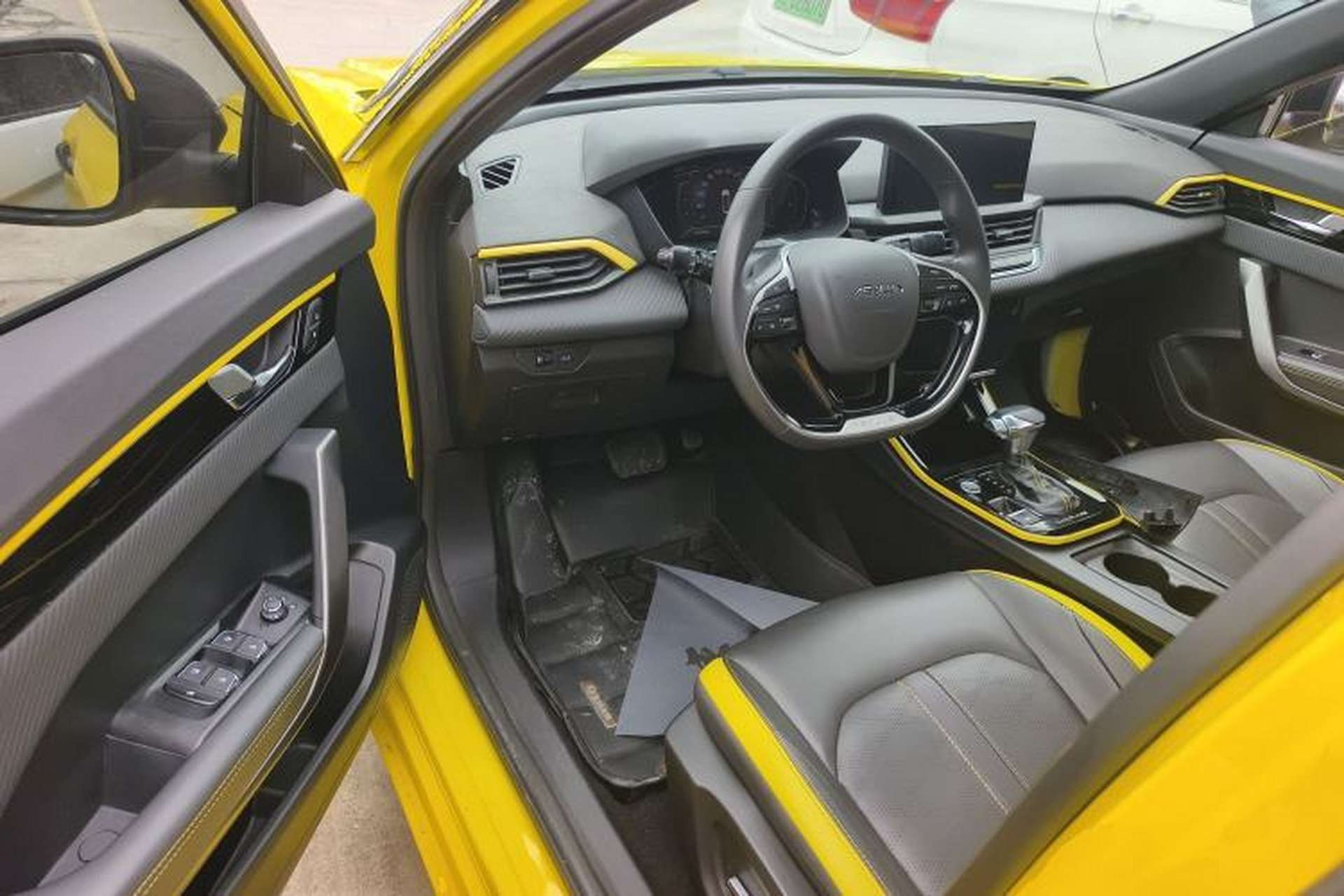 Used Dongfeng Aeolus Yixuan 2021 230T Automatic Hunter Edition Driver Seat