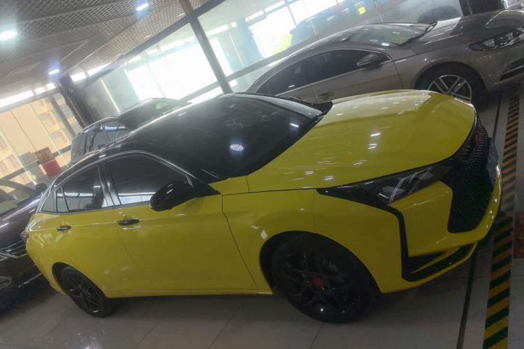 Used Dongfeng Aeolus Yixuan 2021 230T Automatic Hunter Edition Exterior 2
