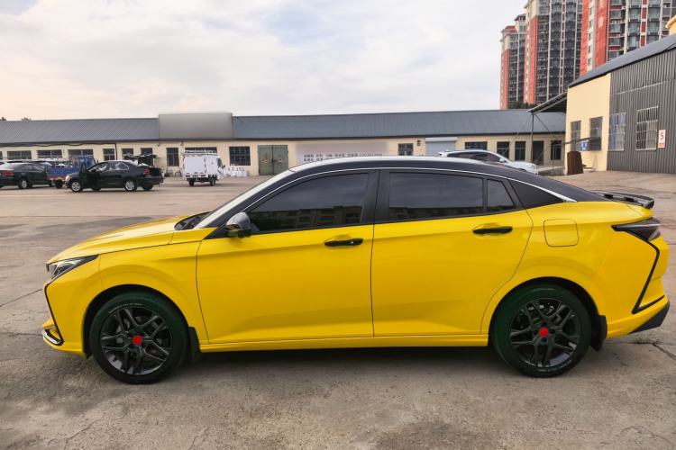 Used Dongfeng Aeolus Yixuan 2021 230T Automatic Hunter Edition Exterior 3