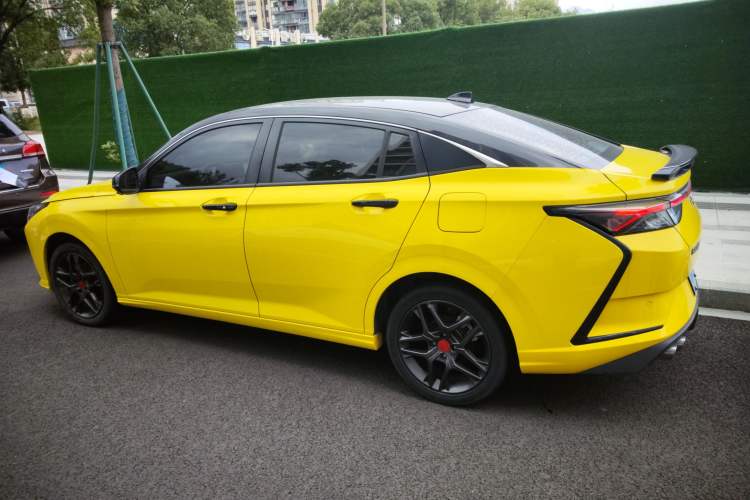 Used Dongfeng Aeolus Yixuan 2021 230T Automatic Hunter Edition Exterior 3