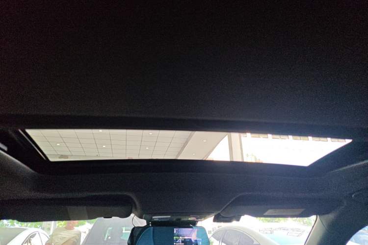 Used Dongfeng Aeolus Yixuan 2021 230T Automatic Hunter Edition Headliner