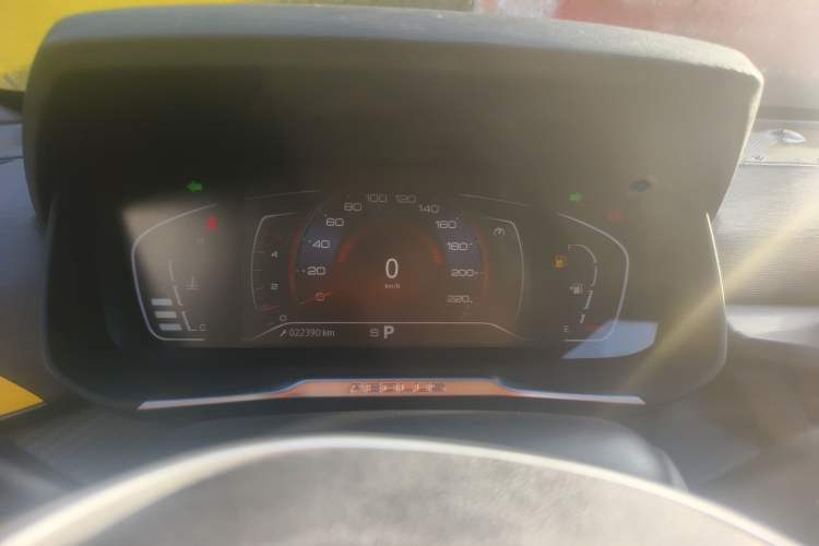 Used Dongfeng Aeolus Yixuan 2021 230T Automatic Hunter Edition Instrument Cluster