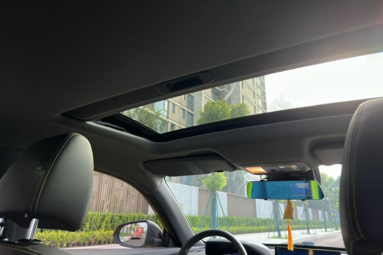 Used Dongfeng Aeolus Yixuan 2021 230T Automatic Hunter Edition Interior 6