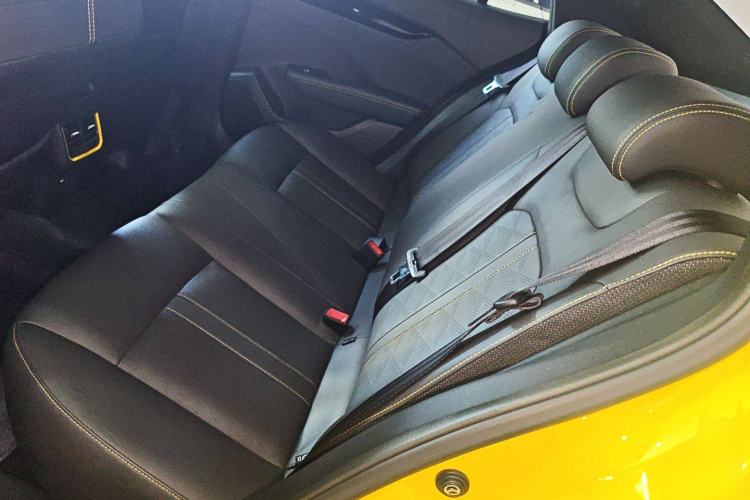 Used Dongfeng Aeolus Yixuan 2021 230T Automatic Hunter Edition Left Rear Seat