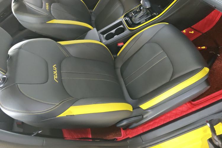 Used Dongfeng Aeolus Yixuan 2021 230T Automatic Hunter Edition Right Front Seat