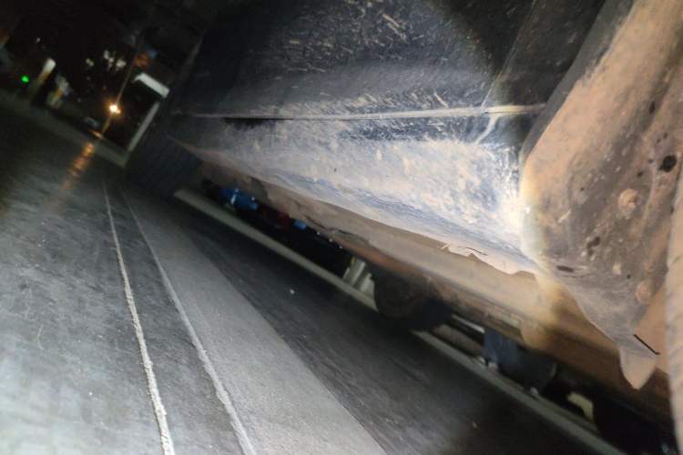 Used Dongfeng Aeolus Yixuan 2022 230T Automatic Adaptive-Beam Knight Edition Chassis Front Right