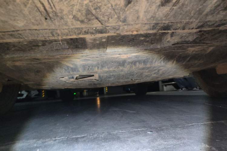 Used Dongfeng Aeolus Yixuan 2022 230T Automatic Adaptive-Beam Knight Edition Chassis Front
