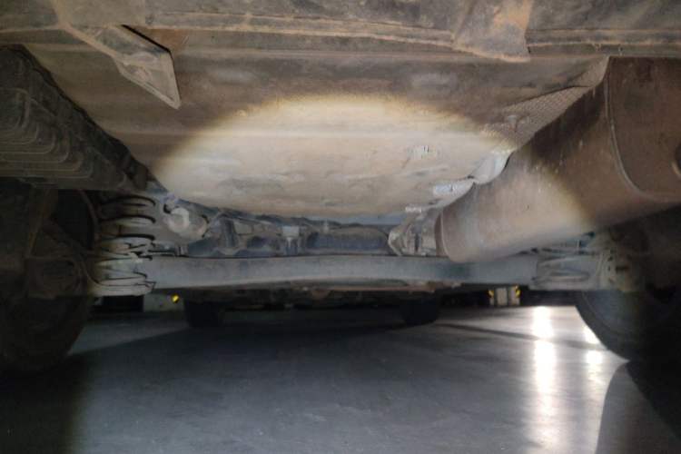 Used Dongfeng Aeolus Yixuan 2022 230T Automatic Adaptive-Beam Knight Edition Chassis Rear
