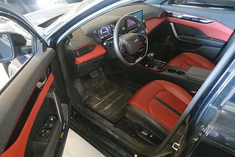 Used Dongfeng Aeolus Yixuan 2022 230T Automatic Tiger Roar Edition Driver Seat