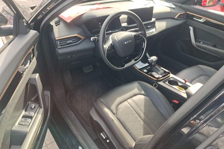 Used Dongfeng Aeolus Yixuan 2022 230T Automatic Tiger Roar Edition Driver Seat