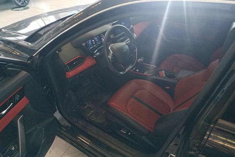 Used Dongfeng Aeolus Yixuan 2022 230T Automatic Tiger Roar Edition Driver Seat