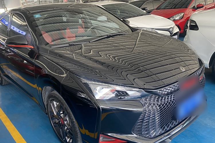 Used Dongfeng Aeolus Yixuan 2022 230T Automatic Adaptive-Beam Knight Edition Exterior 2