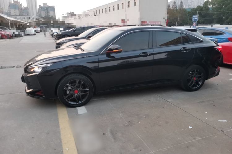 Used Dongfeng Aeolus Yixuan 2022 230T Automatic Adaptive-Beam Knight Edition Exterior 3