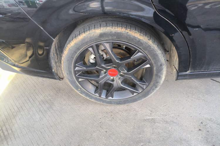 Used Dongfeng Aeolus Yixuan 2022 230T Automatic Adaptive-Beam Knight Edition Exterior 8
