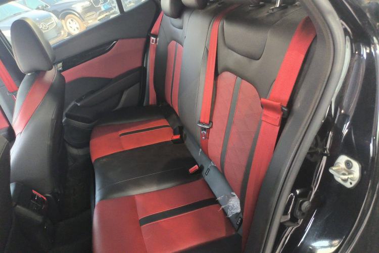 Used Dongfeng Aeolus Yixuan 2022 230T Automatic Adaptive-Beam Knight Edition Interior 4