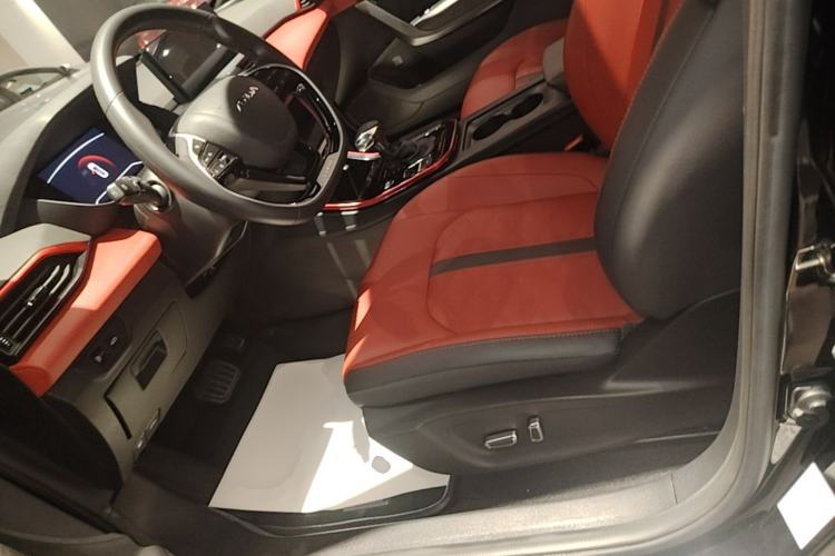 Used Dongfeng Aeolus Yixuan 2022 230T Automatic Adaptive-Beam Knight Edition Left Front Seat