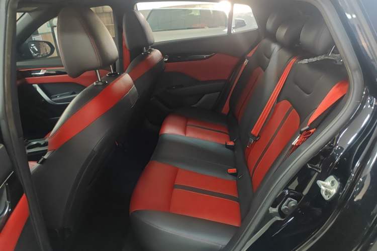 Used Dongfeng Aeolus Yixuan 2022 230T Automatic Adaptive-Beam Knight Edition Left Rear Seat