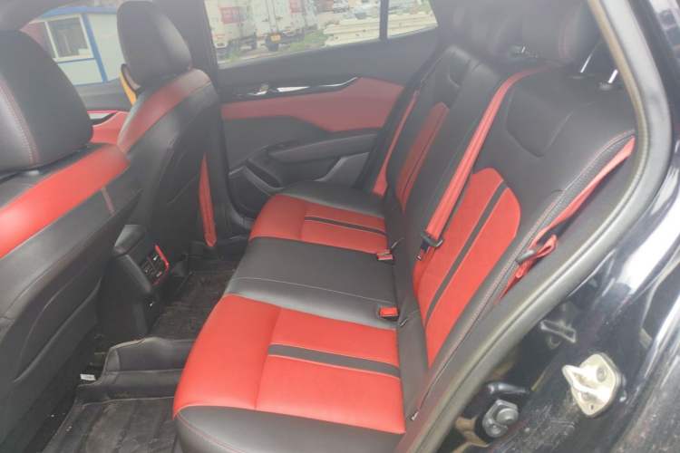 Used Dongfeng Aeolus Yixuan 2022 230T Automatic Adaptive-Beam Knight Edition Left Rear Seat
