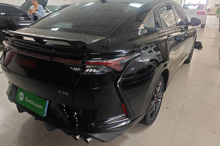 Used Dongfeng Aeolus Yixuan 2022 230T Automatic Adaptive-Beam Knight Edition Rear Right 45 Deg