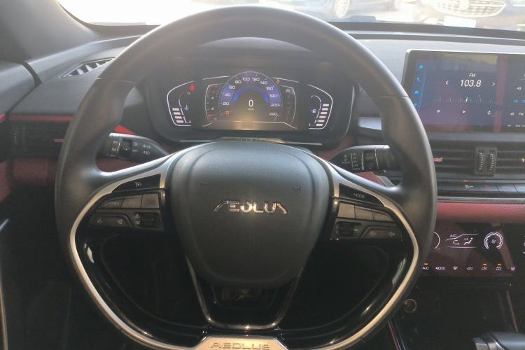 Used Dongfeng Aeolus Yixuan 2022 230T Automatic Adaptive-Beam Knight Edition Steering Wheel