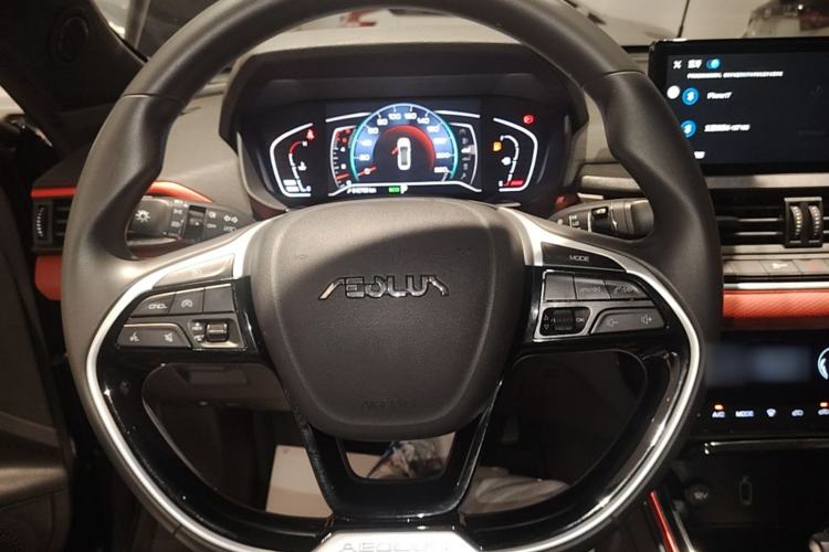Used Dongfeng Aeolus Yixuan 2022 230T Automatic Adaptive-Beam Knight Edition Steering Wheel
