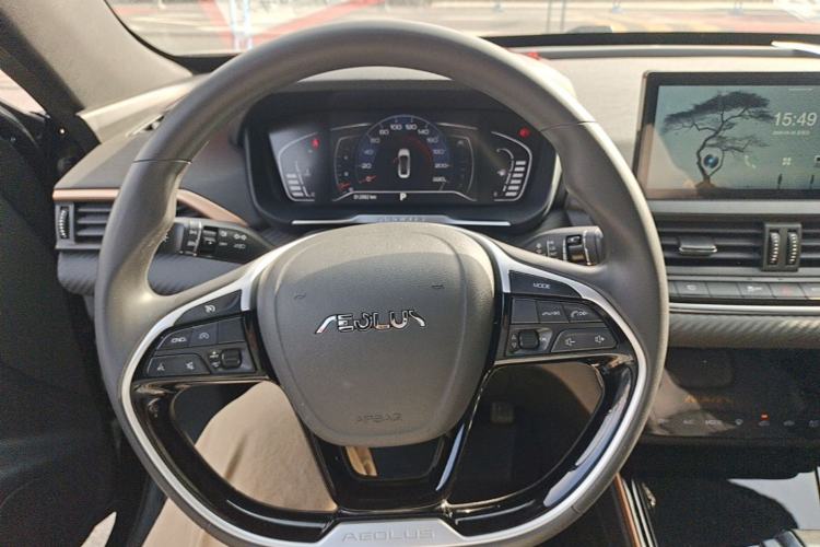 Used Dongfeng Aeolus Yixuan 2022 230T Automatic Tiger Roar Edition Steering Wheel