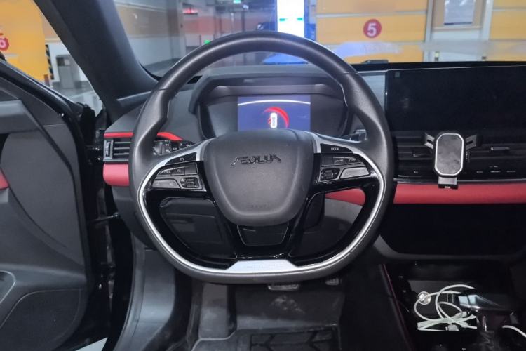 Used Dongfeng Aeolus Yixuan 2022 230T Automatic Adaptive-Beam Knight Edition Steering Wheel