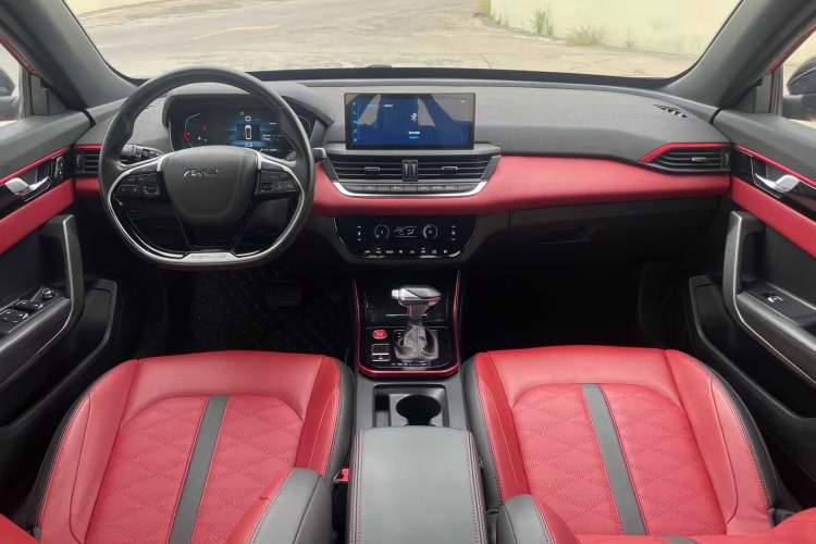 Used Dongfeng Aeolus Yixuan 2022 230T Automatic Adaptive-Beam Knight Edition Center Console
