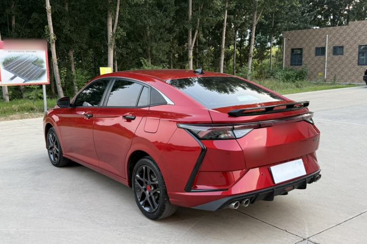 Used Dongfeng Aeolus Yixuan 2022 230T Automatic Adaptive-Beam Knight Edition Exterior 3