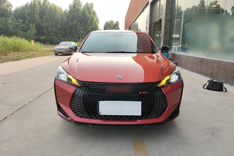 Used Dongfeng Aeolus Yixuan 2022 230T Automatic Adaptive-Beam Knight Edition Front