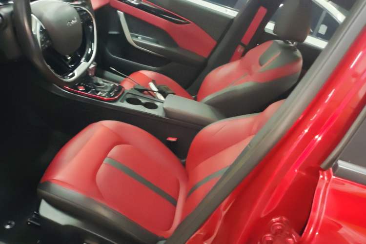 Used Dongfeng Aeolus Yixuan 2022 230T Automatic Adaptive-Beam Knight Edition Left Front Seat