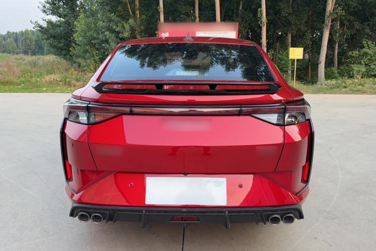 Used Dongfeng Aeolus Yixuan 2022 230T Automatic Adaptive-Beam Knight Edition Rear