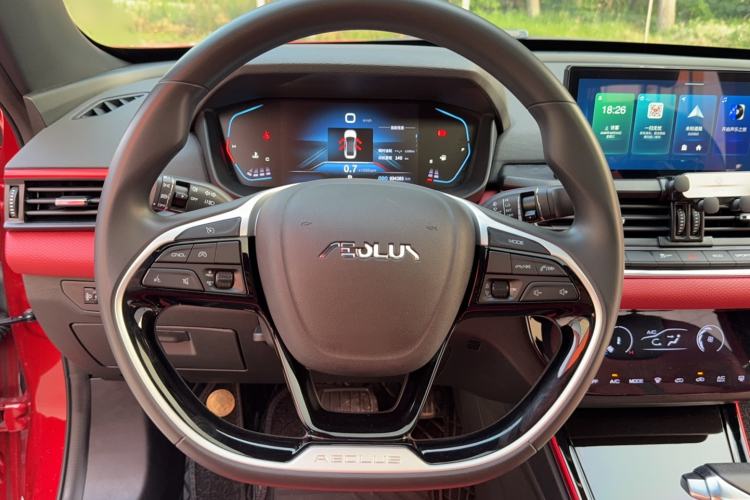 Used Dongfeng Aeolus Yixuan 2022 230T Automatic Adaptive-Beam Knight Edition Steering Wheel