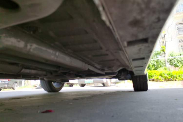 Used Dongfeng Aeolus Yixuan 2022 230T Automatic Adaptive-Beam Knight Edition Chassis Front Left
