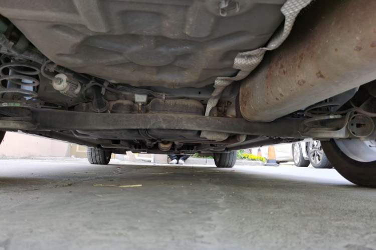 Used Dongfeng Aeolus Yixuan 2022 230T Automatic Adaptive-Beam Knight Edition Chassis Rear