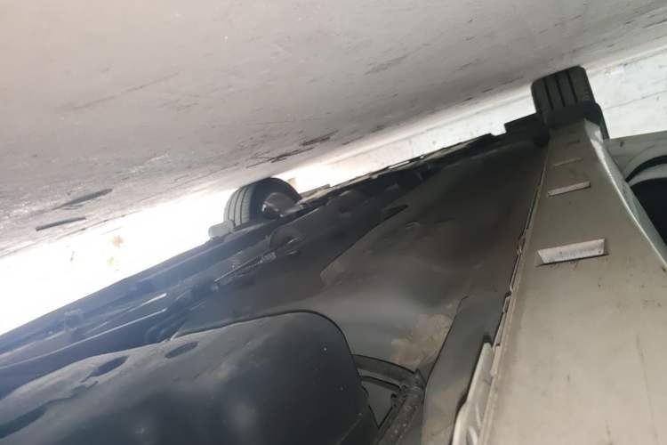 Used Dongfeng Aeolus Yixuan 2022 230T Automatic Adaptive-Beam Knight Edition Chassis Rear Left