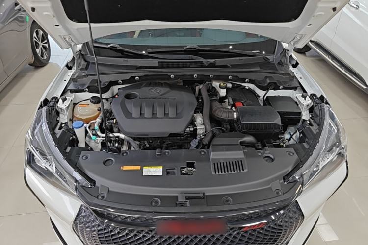 Used Dongfeng Aeolus Yixuan 2022 230T Automatic Adaptive-Beam Knight Edition Engine Bay