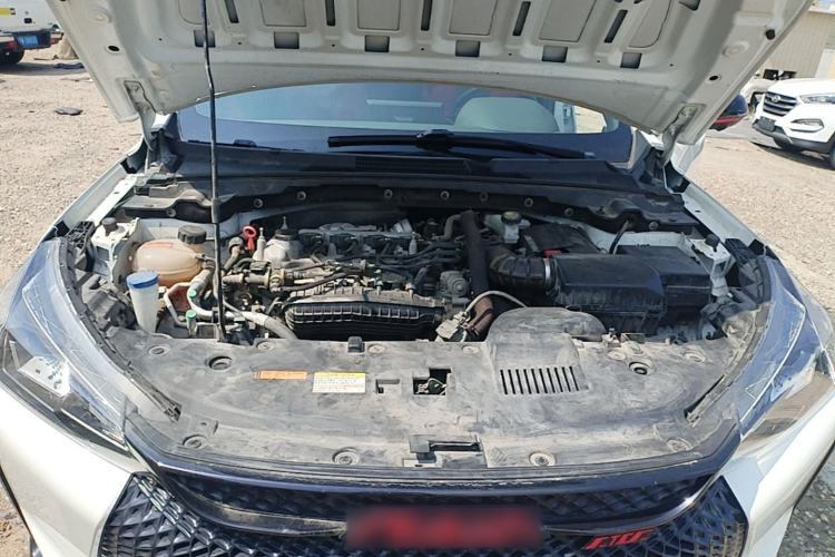 Used Dongfeng Aeolus Yixuan 2022 230T Automatic Adaptive-Beam Knight Edition Engine Bay