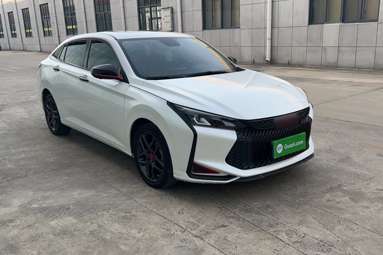 Used Dongfeng Aeolus Yixuan 2022 230T Automatic Adaptive-Beam Knight Edition Exterior 2