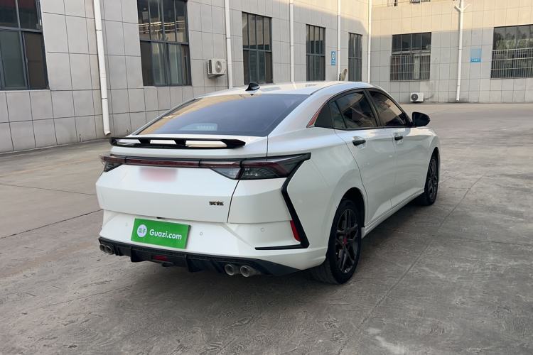 Used Dongfeng Aeolus Yixuan 2022 230T Automatic Adaptive-Beam Knight Edition Exterior 3