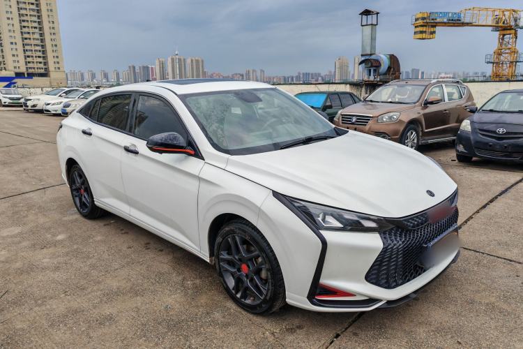 Used Dongfeng Aeolus Yixuan 2022 230T Automatic Adaptive-Beam Knight Edition Exterior 4