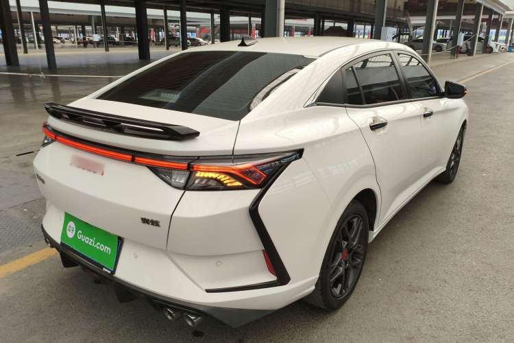 Used Dongfeng Aeolus Yixuan 2022 230T Automatic Adaptive-Beam Knight Edition Exterior 5