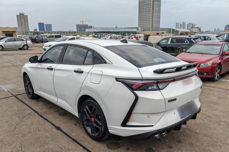Used Dongfeng Aeolus Yixuan 2022 230T Automatic Adaptive-Beam Knight Edition Exterior 9